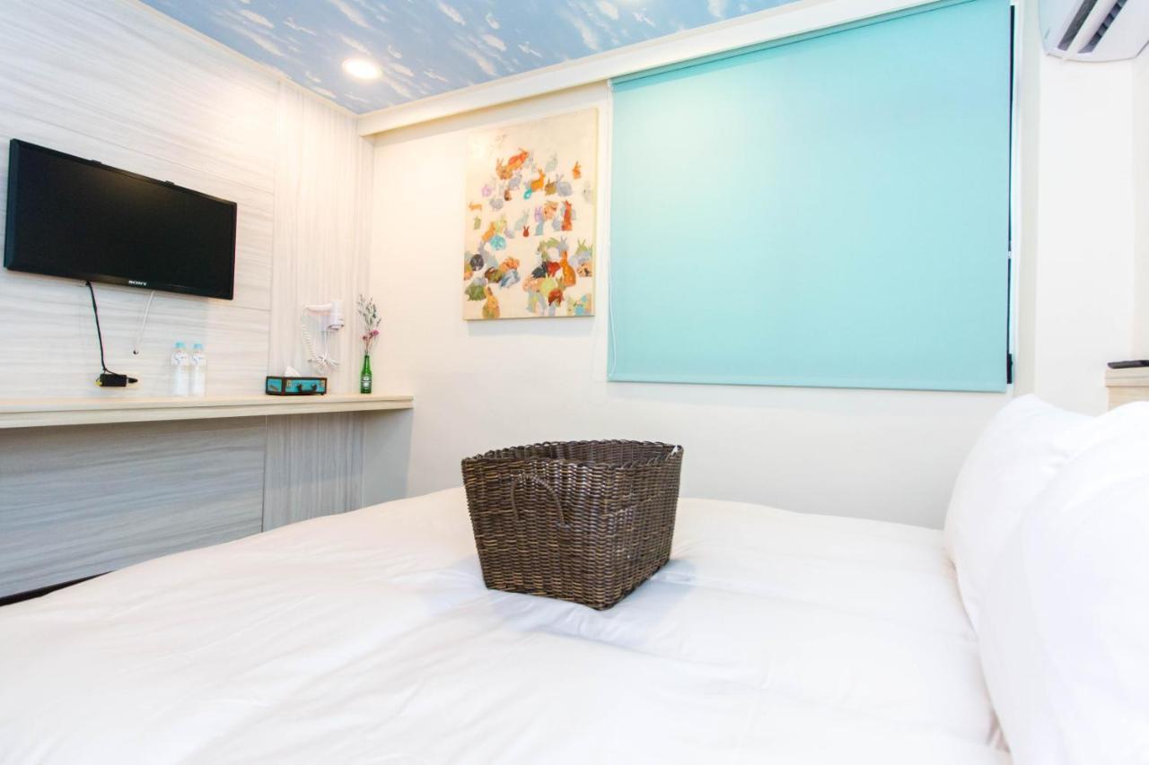 Meizhou Hot Spring Hotel溫泉商旅 Jiaoxi Bagian luar foto