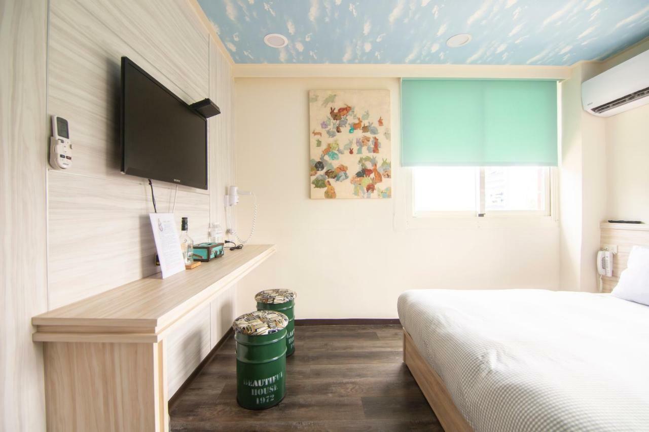 Meizhou Hot Spring Hotel溫泉商旅 Jiaoxi Bagian luar foto
